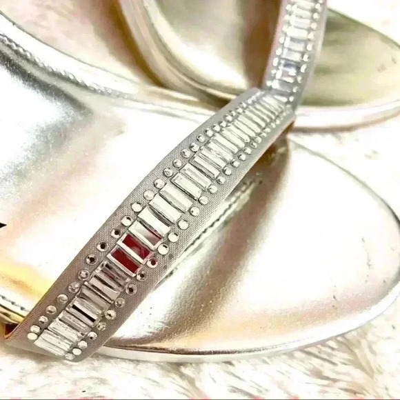 Brash Silver Open Toe Lattice Heeled Sandals - Picture 3 of 16